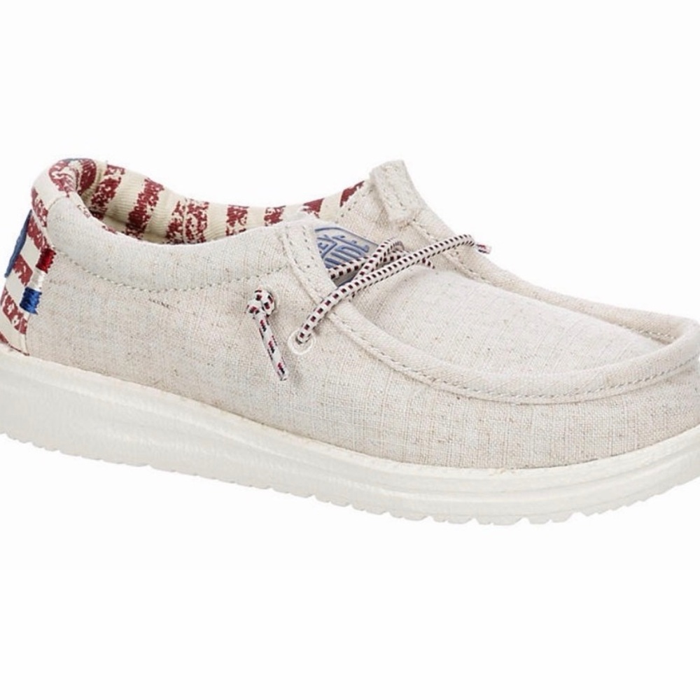 Hey Dudes Youth Size 6
